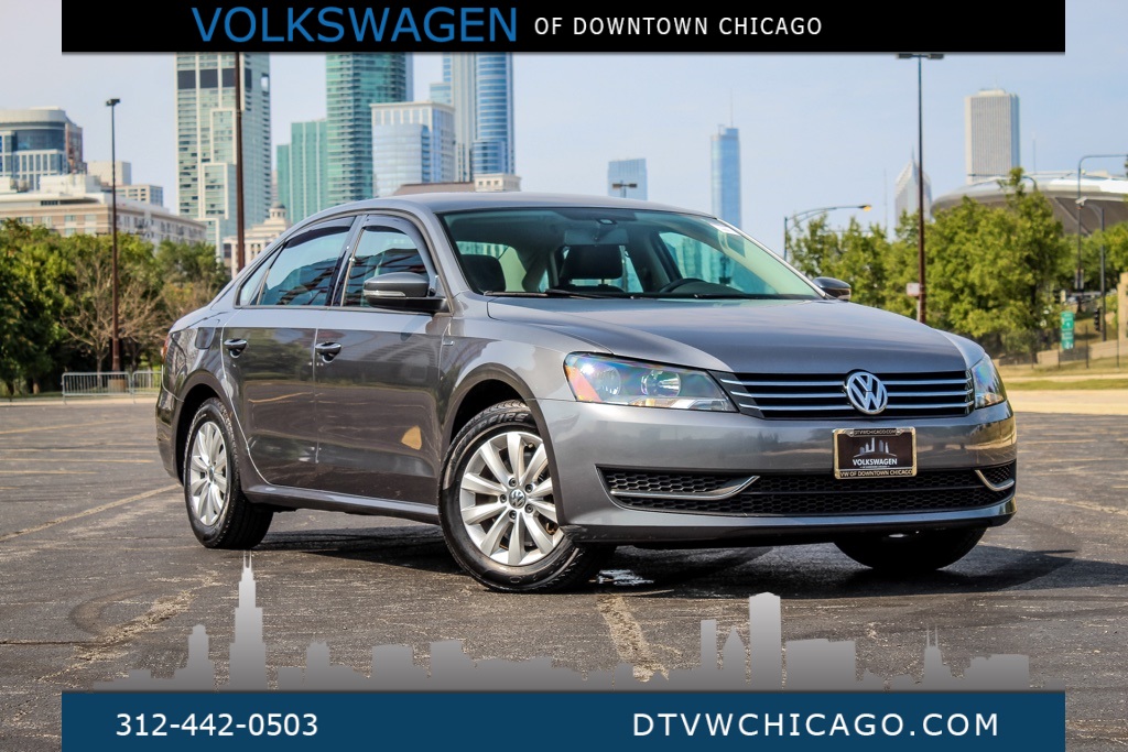 certified pre owned 2015 volkswagen passat 1 8t wolfsburg edition 4d sedan in chicago v217106a volkswagen of downtown chicago volkswagen of downtown chicago